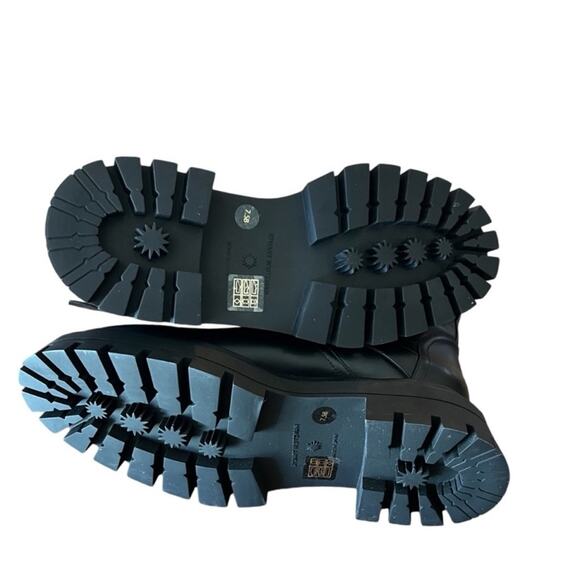 Stuart Weitzman Maverick Bedford Leather Moto Buckled Bootie NEW Size 7.5 - Picture 7 of 8